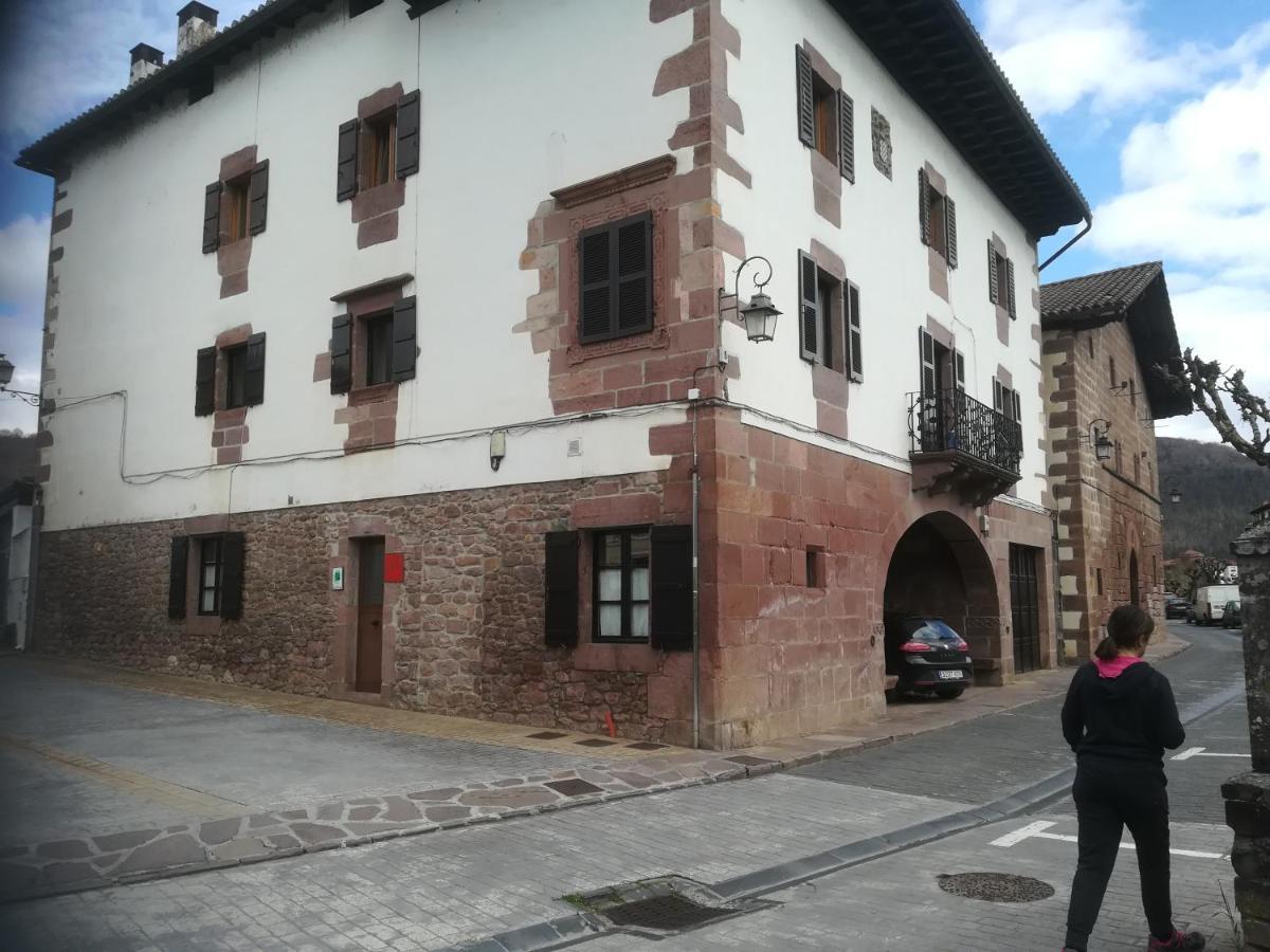 Txarrenea Daire Elizondo Dış mekan fotoğraf